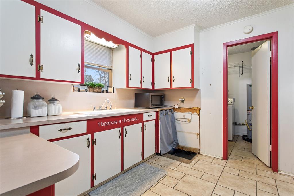 208 Dancer Drive Longview, TX 75604 - Photo 12 of 37