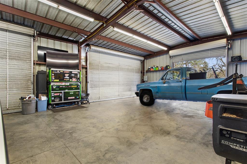 208 Dancer Drive Longview, TX 75604 - Photo 4 of 37