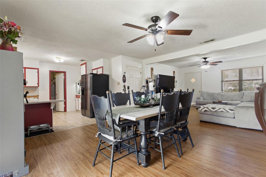 208 Dancer Drive Longview, TX 75604 - Photo 9 of 37