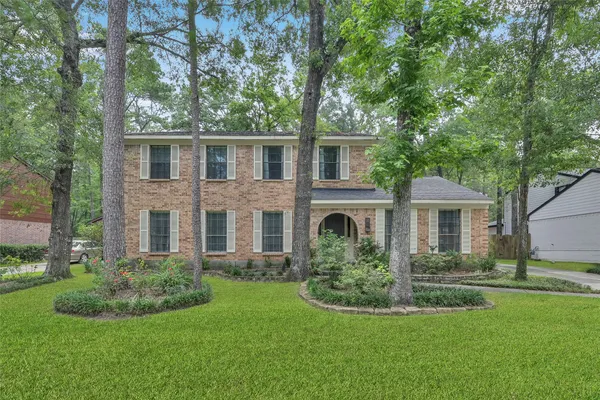 $3,200 | 14 East Wandering Oak Drive, The Woodlands, TX 77381