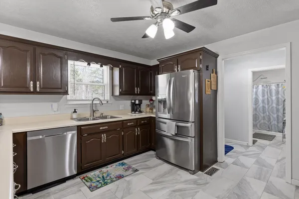 $365,000 | 310 Daniels Road, Trenton, GA 30752