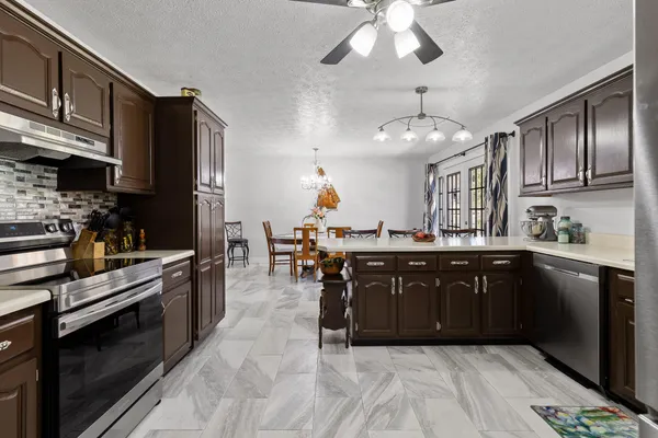 $365,000 | 310 Daniels Road, Trenton, GA 30752