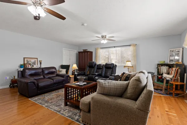 $365,000 | 310 Daniels Road, Trenton, GA 30752
