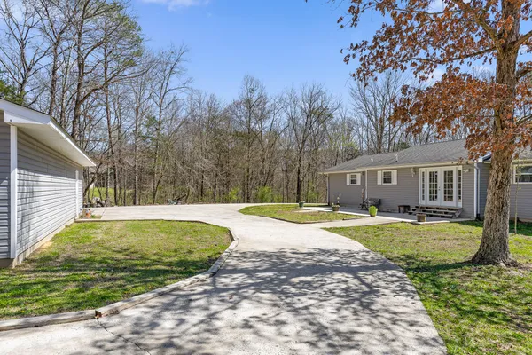 $365,000 | 310 Daniels Road, Trenton, GA 30752