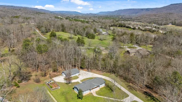 $365,000 | 310 Daniels Road, Trenton, GA 30752