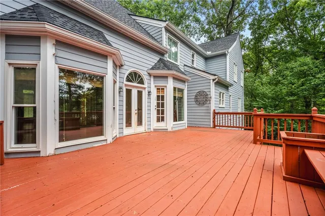 $849,000 | 715 Winterwind Way, Roswell, GA 30075