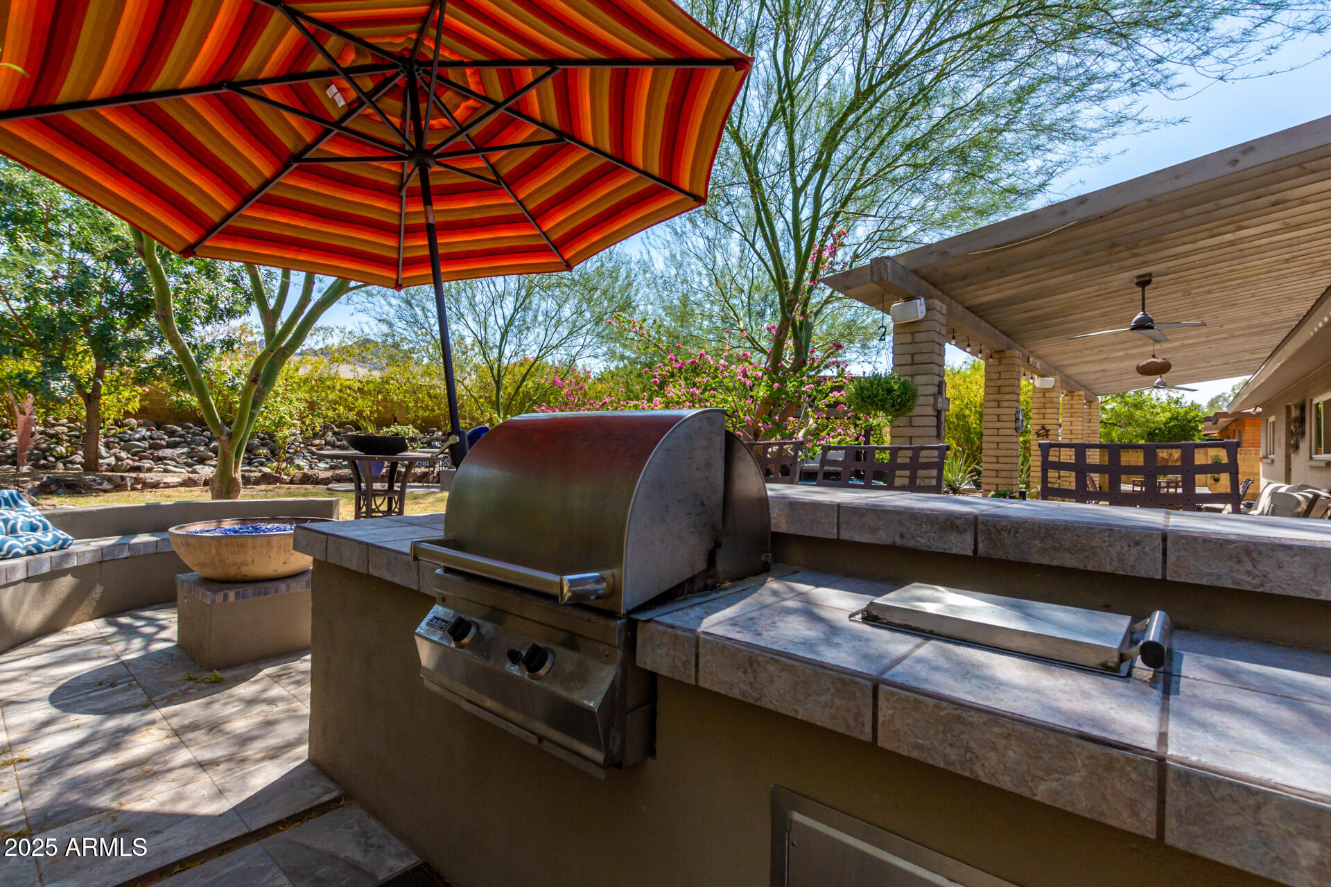 2909 East Las Rocas Drive Phoenix, AZ 85028 - Photo 29 of 48 a view of outdoor space with lounge chair