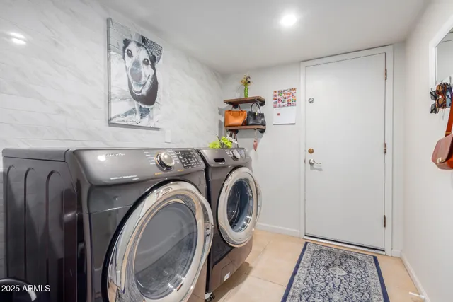 $8,500 | 2909 East Las Rocas Drive, Phoenix, AZ 85028