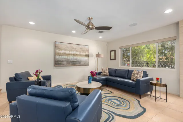 $8,500 | 2909 East Las Rocas Drive, Phoenix, AZ 85028