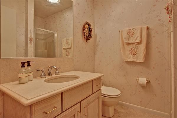 236 Belknap Road Framingham, MA 01701 - Photo 14 of 30 Gallery Image 14