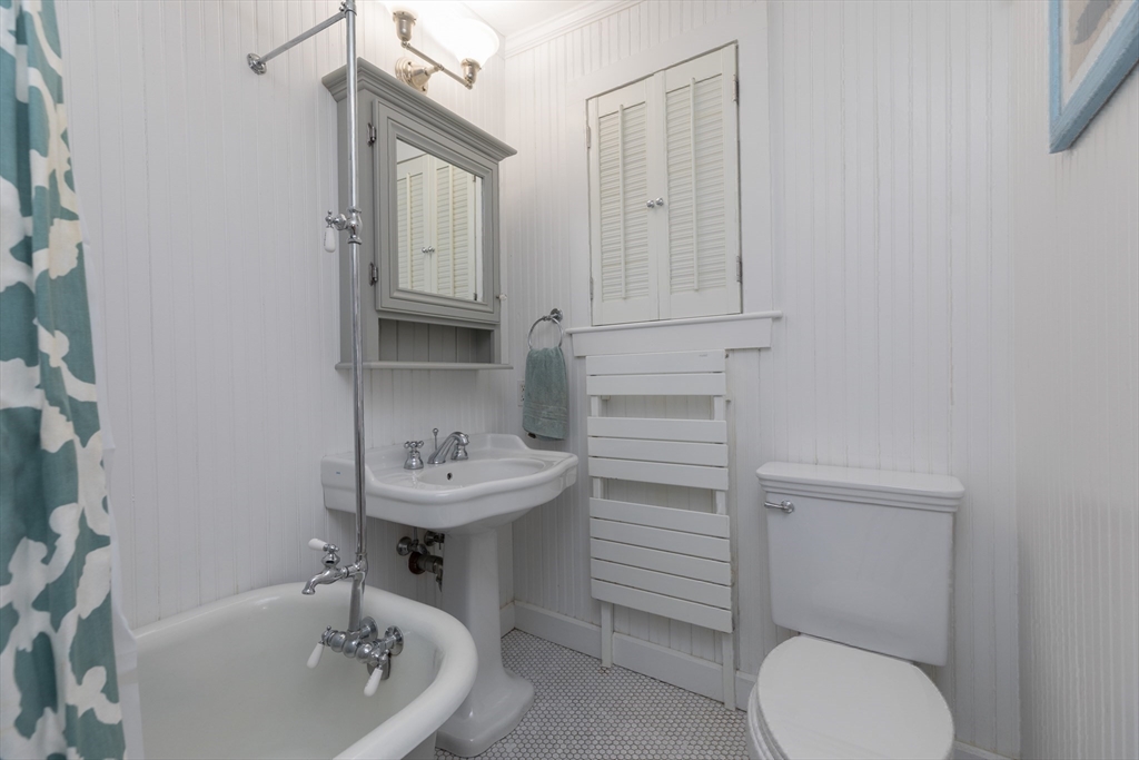 3 River St Place Boston, MA 02114 - Photo 20 of 28