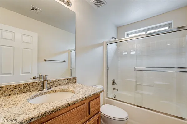 $2,950 | 9475 McCombs Street, Las Vegas, NV 89123