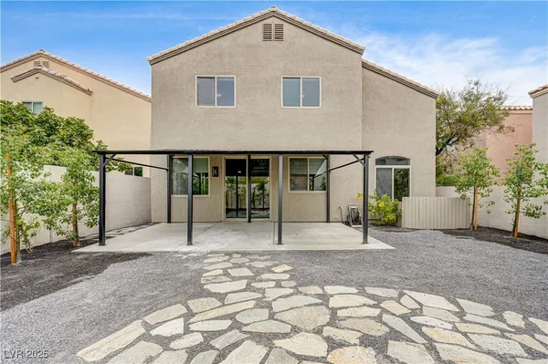 $2,950 | 9475 McCombs Street, Las Vegas, NV 89123