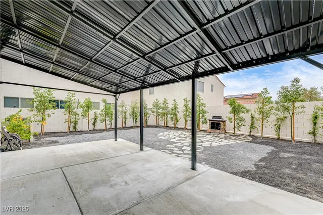 $3,200 | 9475 McCombs Street, Las Vegas, NV 89123
