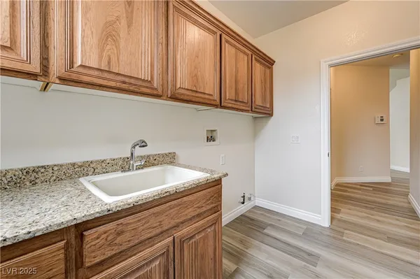 $2,950 | 9475 McCombs Street, Las Vegas, NV 89123