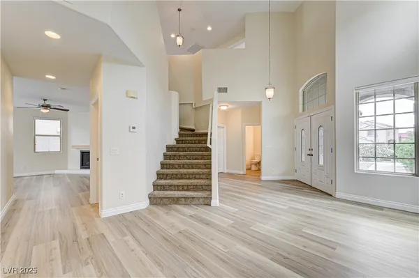 $2,950 | 9475 McCombs Street, Las Vegas, NV 89123