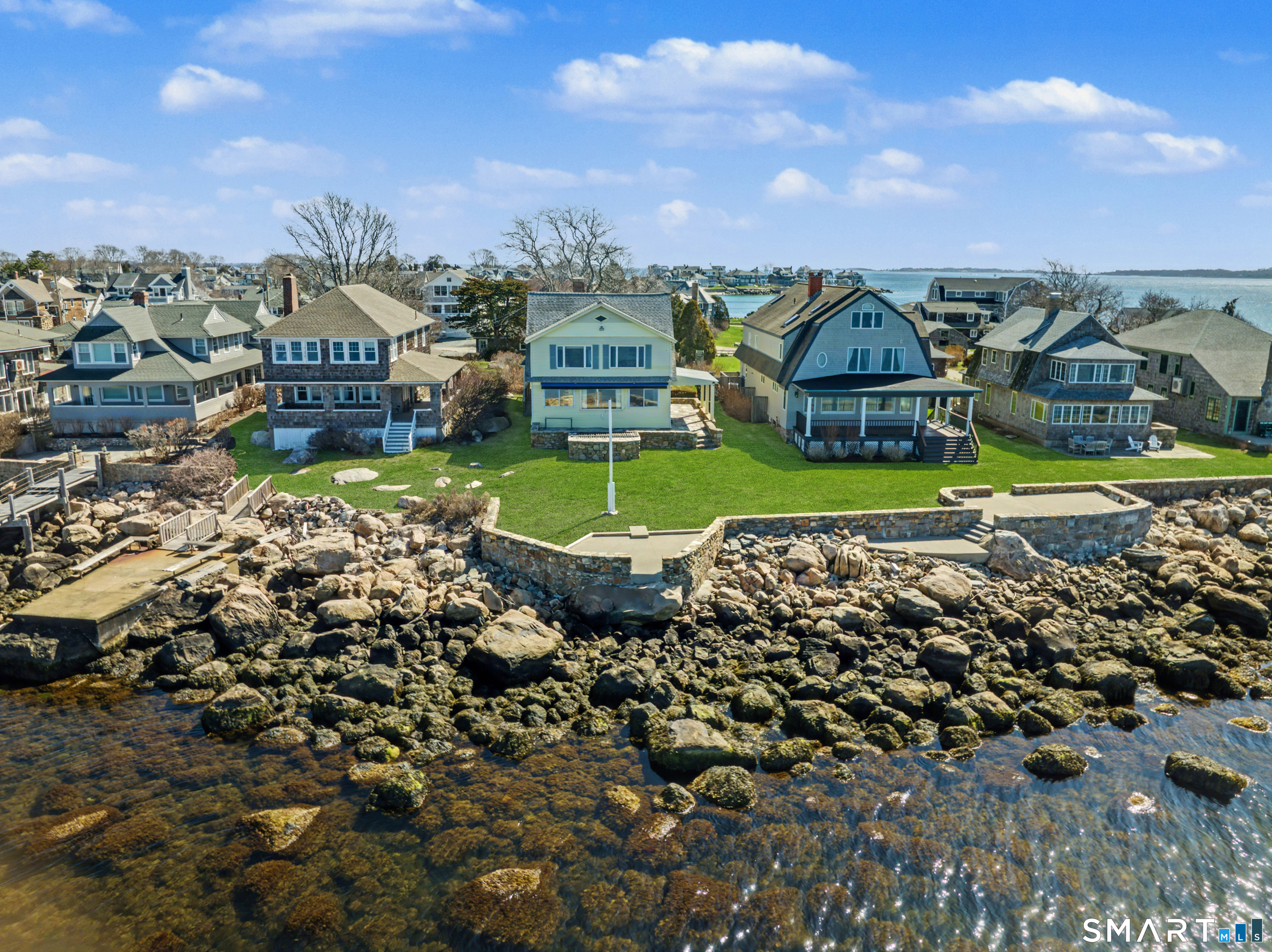 217 West Shore Avenue Groton, CT 06340 - Photo 3 of 34 a view of a city