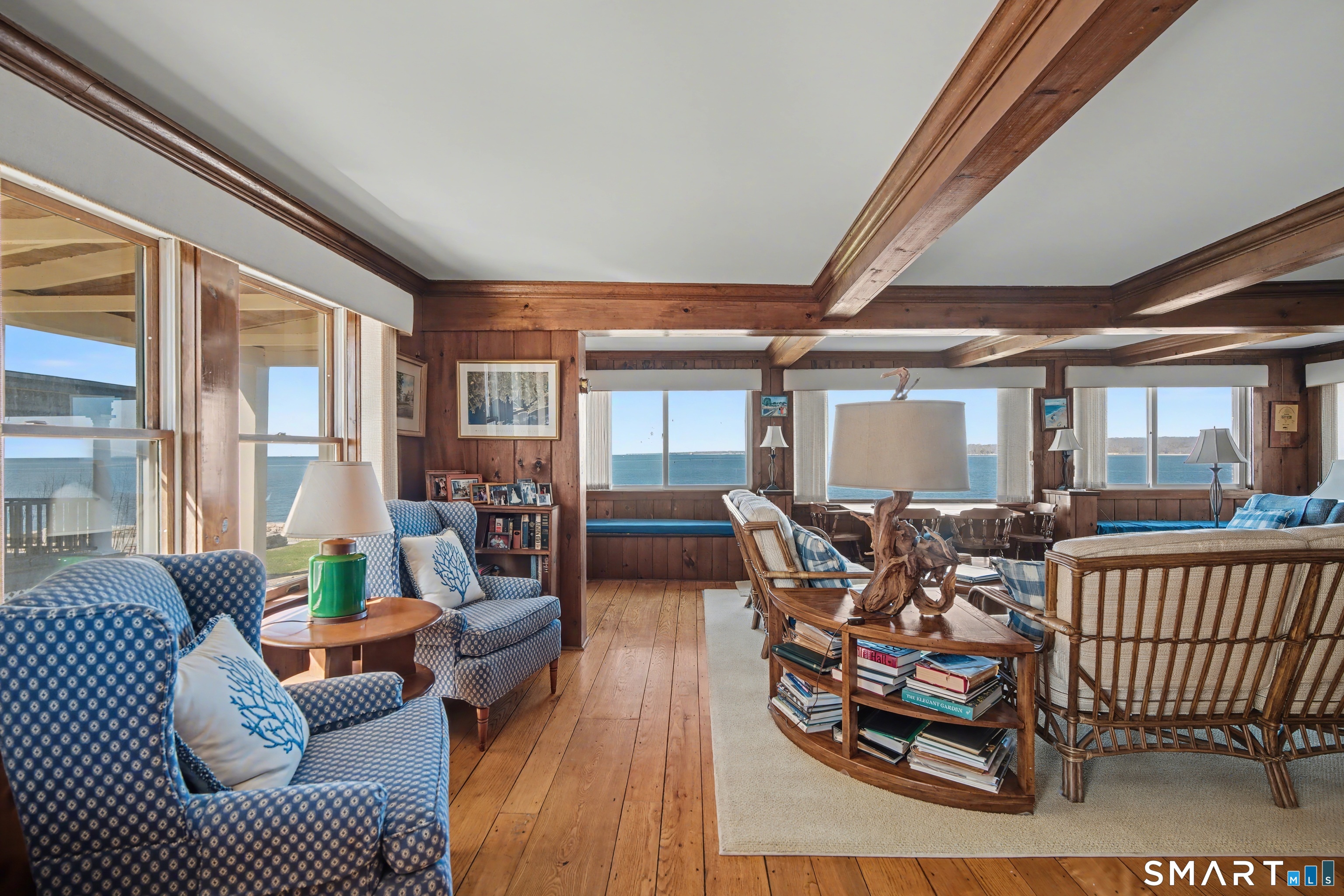217 West Shore Avenue Groton, CT 06340 - Photo 7 of 34 a living room with furniture and wooden floor