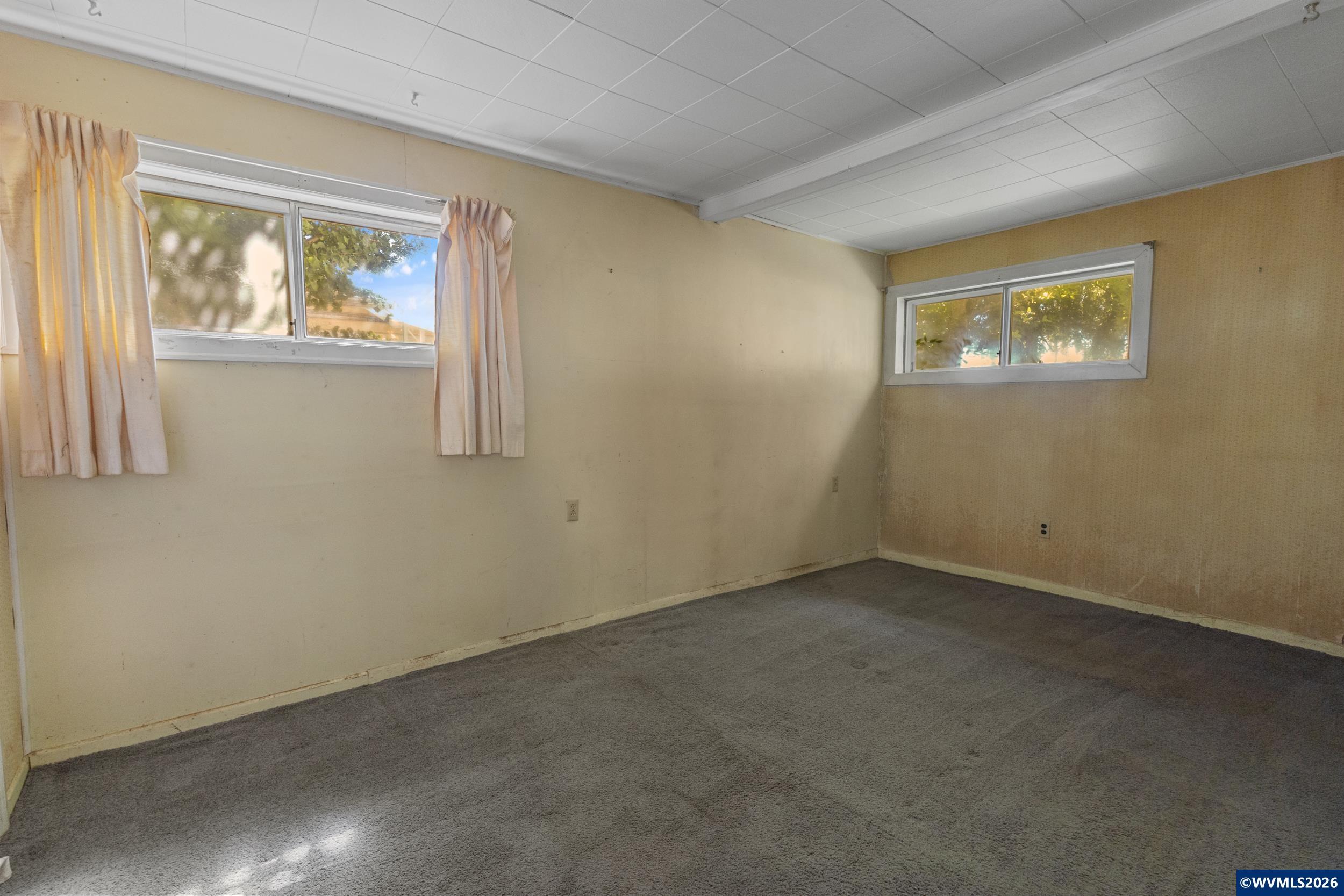 4545 Hazelgreen Road Northeast Salem, OR 97305 - Photo 7 of 33