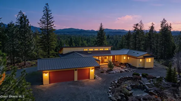 $1,285,000 | 19712 North Cottagewood Lane, Rathdrum, ID 83858