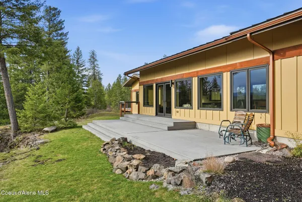 $1,285,000 | 19712 North Cottagewood Lane, Rathdrum, ID 83858