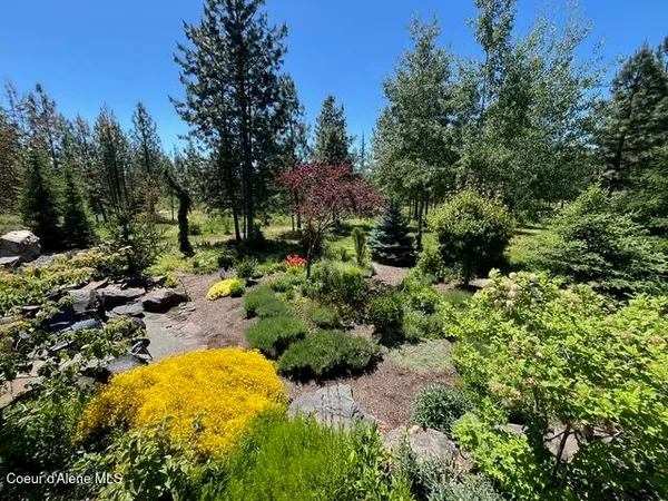$1,285,000 | 19712 North Cottagewood Lane, Rathdrum, ID 83858