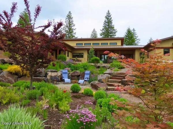 $1,285,000 | 19712 North Cottagewood Lane, Rathdrum, ID 83858
