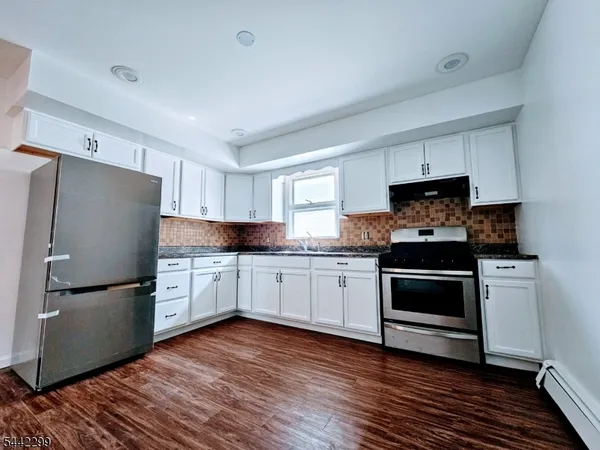 $2,200 | 16 Dover Street, Unit 2, Newark, NJ 07106