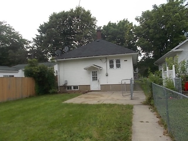 123 Fayette Street Clinton, IA 52732 - Photo 4 of 10 Gallery Image 4