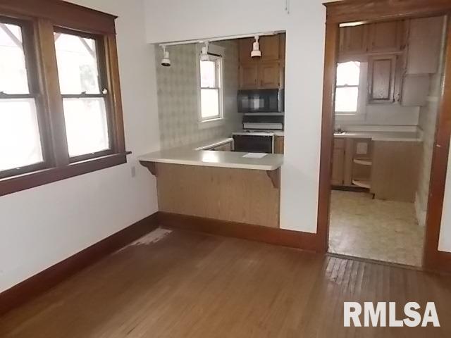 123 Fayette Street Clinton, IA 52732 - Photo 7 of 10 Gallery Image 7