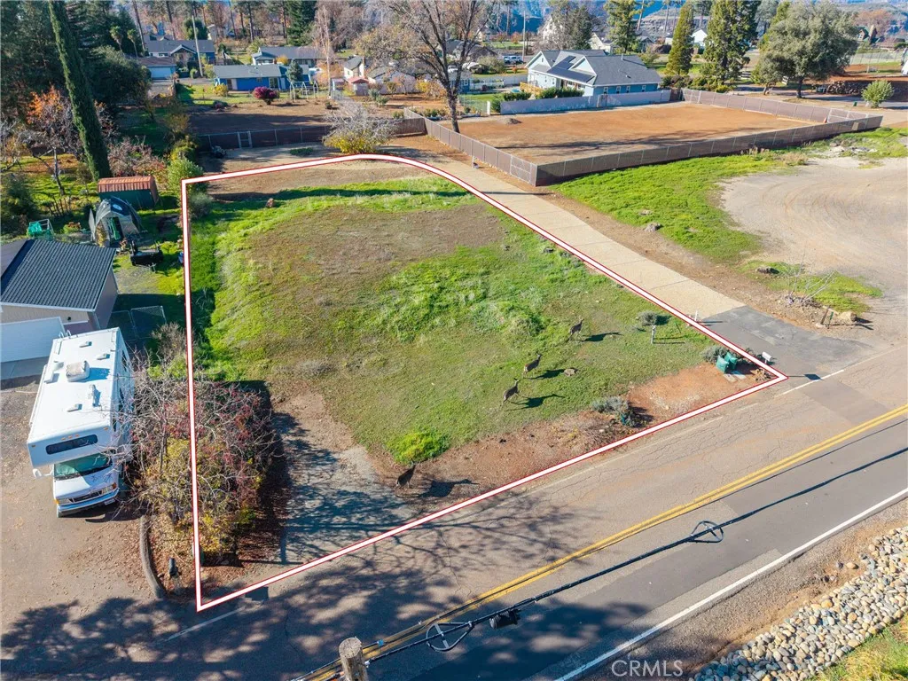 6337 Oliver Road Paradise, CA 95969 - Photo 13 of 21 a view of a garden with an outdoor seating