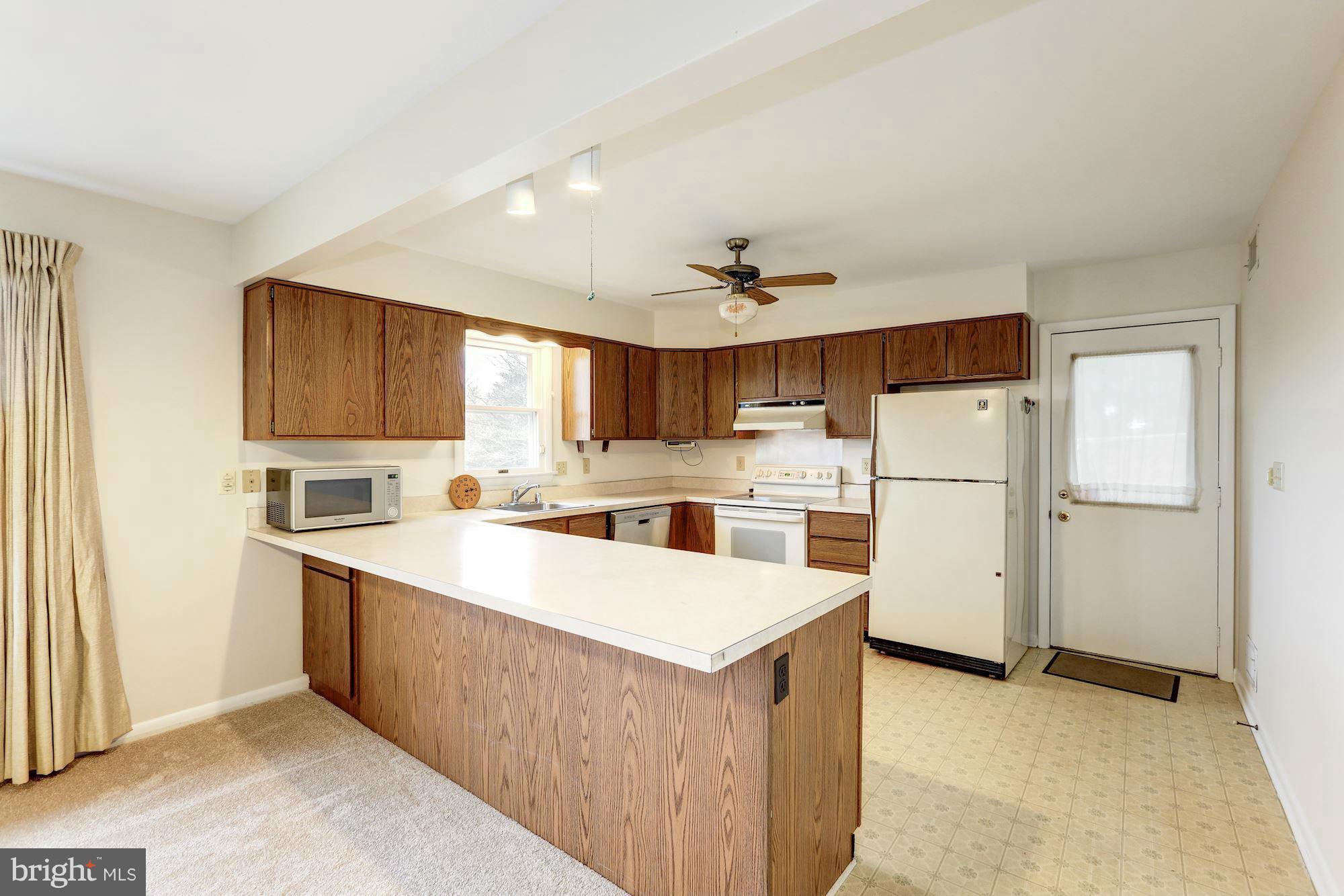 16015 West Old Baltimore Road Boyds, MD 20841 - Photo 8 of 24 Kitchen