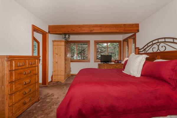 11262 Bennett Flat Road Truckee, CA 96161 - Photo 11 of 14 Gallery Image 11