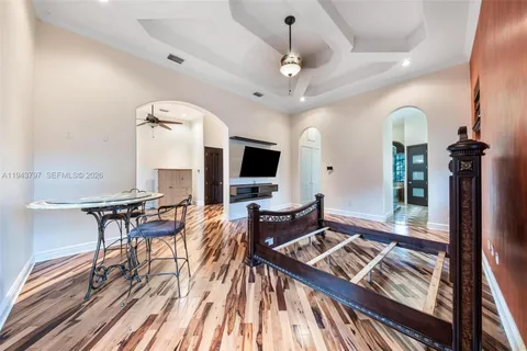 $1,300,000 | 14781 South River Drive, Miami, FL 33167