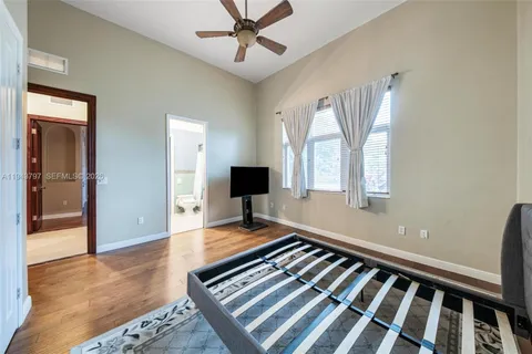 $1,300,000 | 14781 South River Drive, Miami, FL 33167