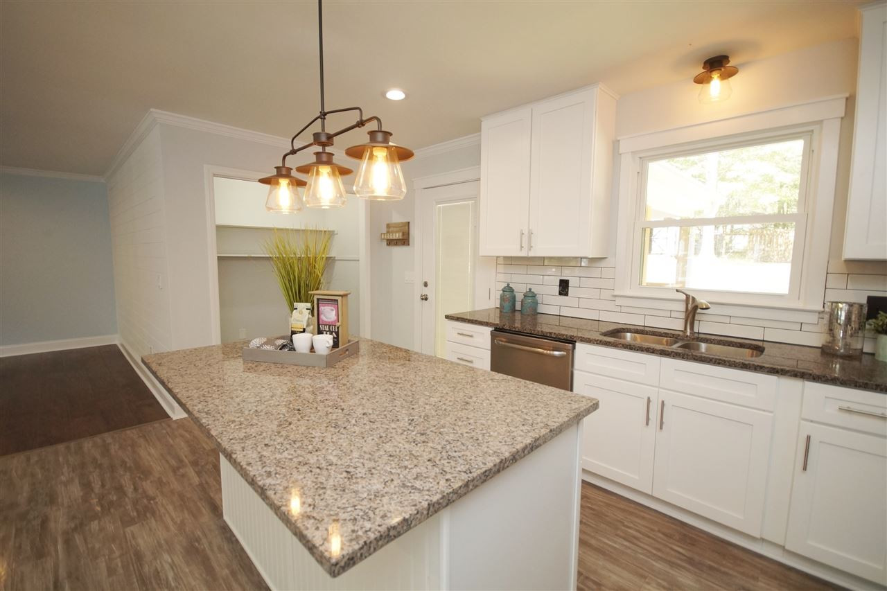 604 Lakeview Road Durham, NC 27712 - Photo 11 of 27 Photo 11