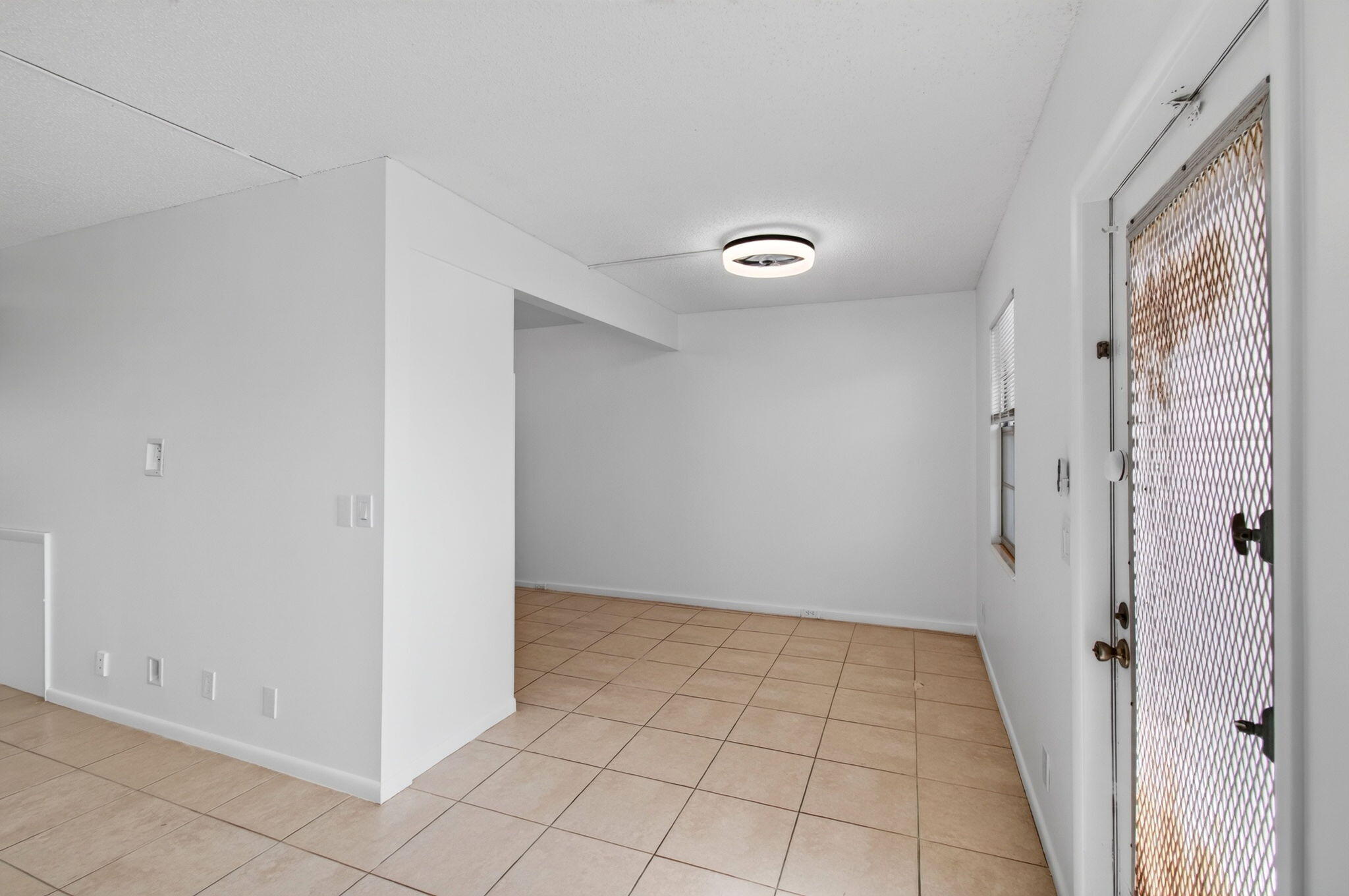 4028 Hythe B Boca Raton, FL 33434 - Photo 6 of 108 23-web-or-mls-DSC_8751