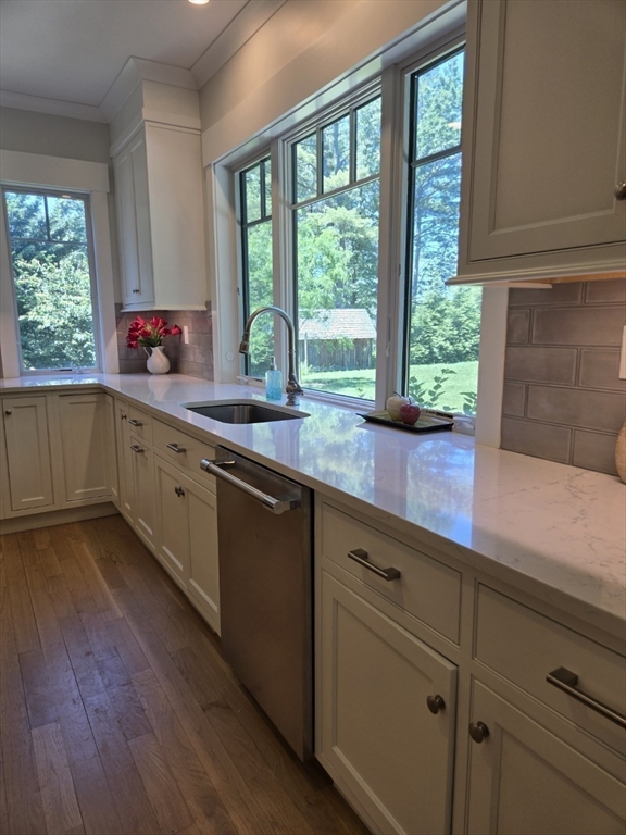 135 Williams Road Concord, MA 01742 - Photo 9 of 26