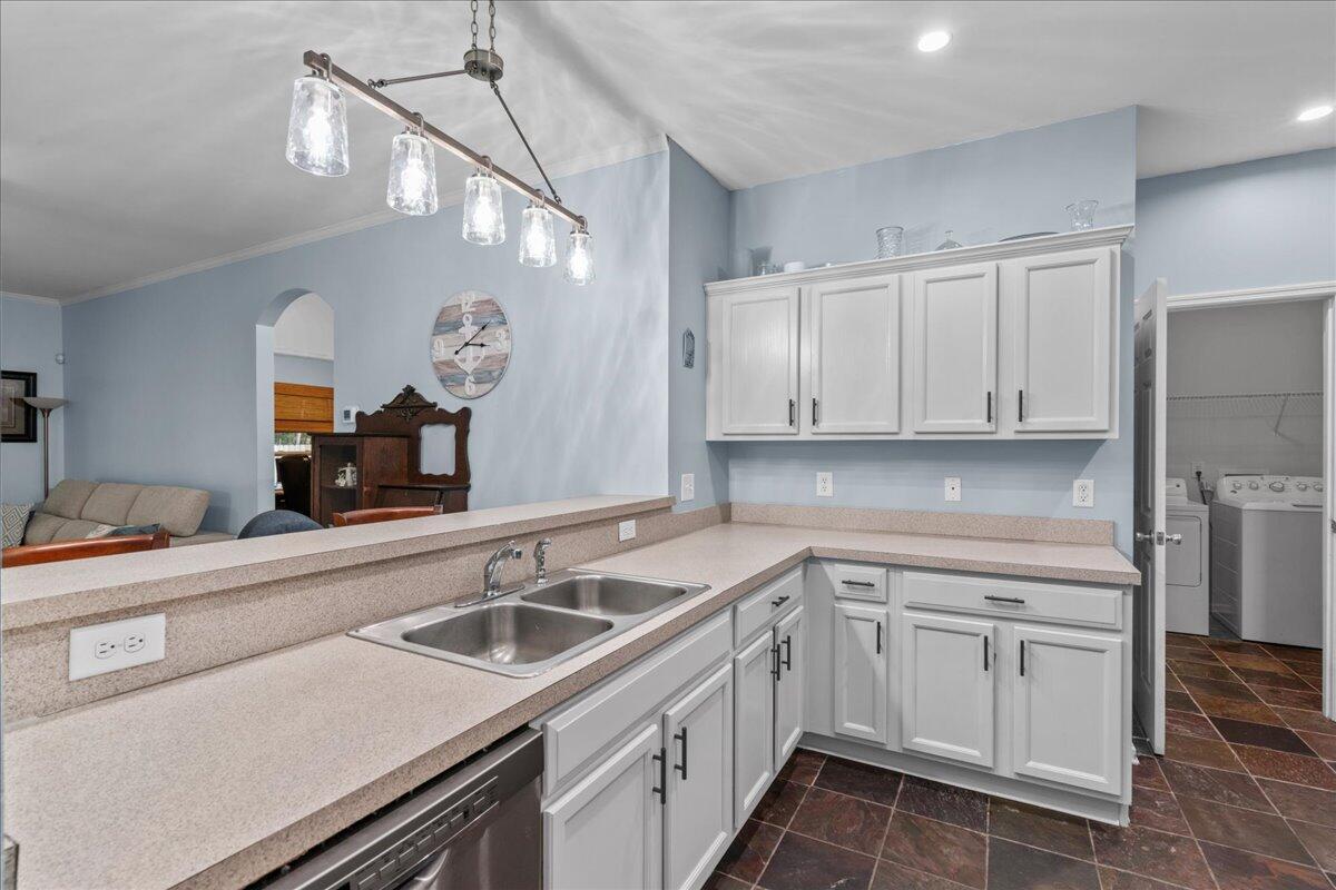 268 Westbrooke Road Summerville, SC 29486 - Photo 6 of 23 kitchen