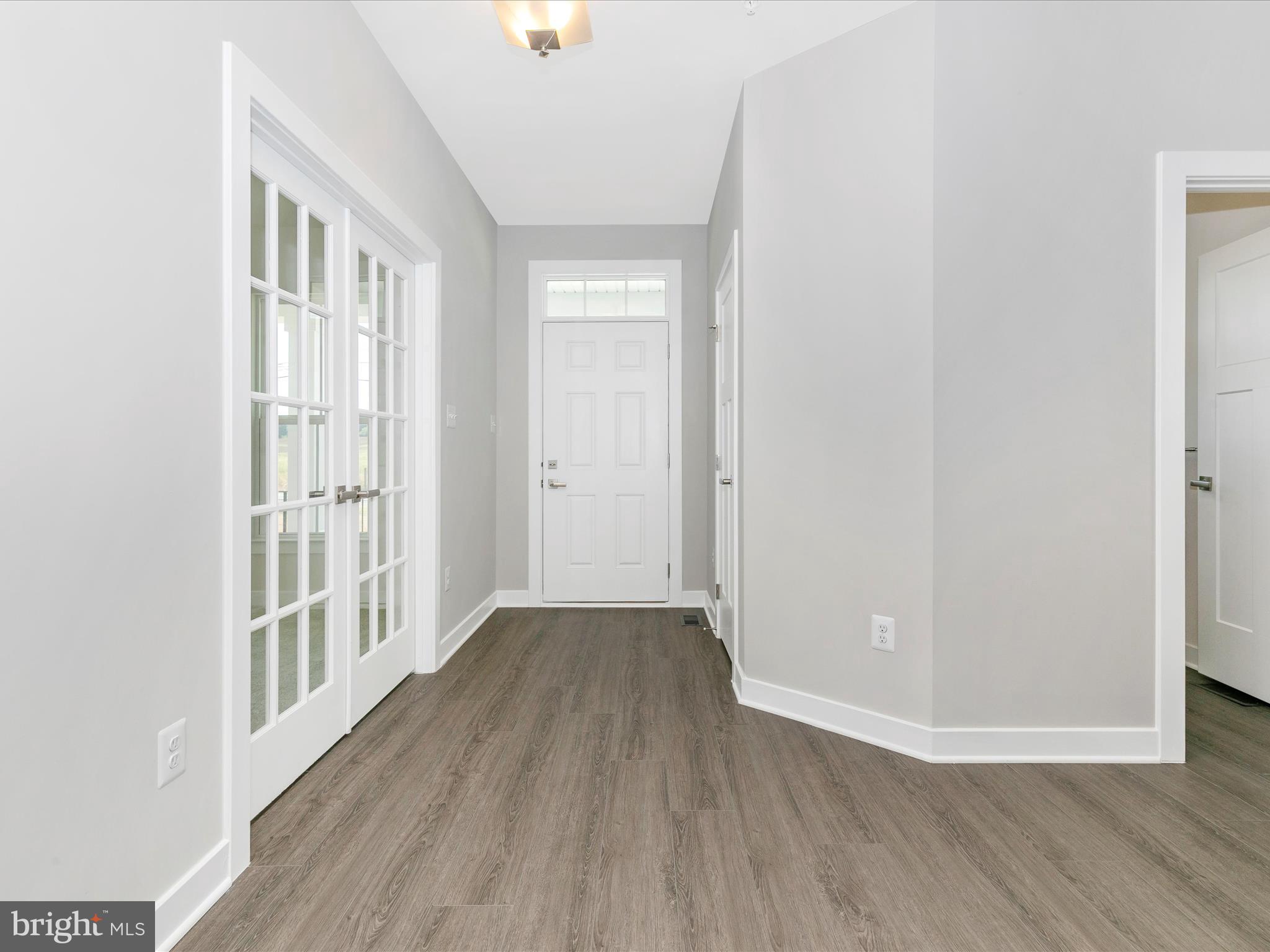 6703 Mt Phillip Road Frederick, MD 21703 - Photo 4 of 60 Entry