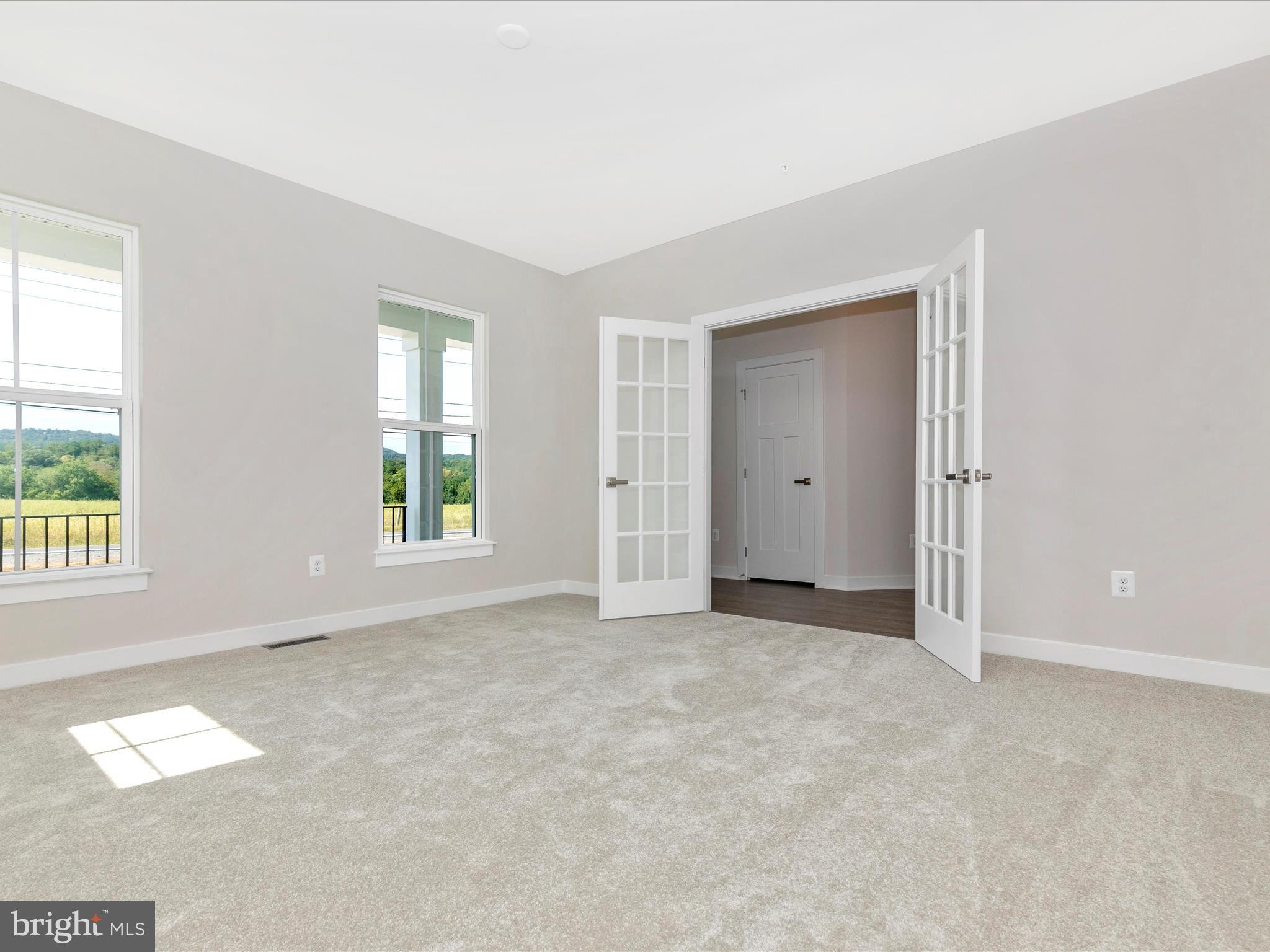 6703 Mt Phillip Road Frederick, MD 21703 - Photo 8 of 60 Office