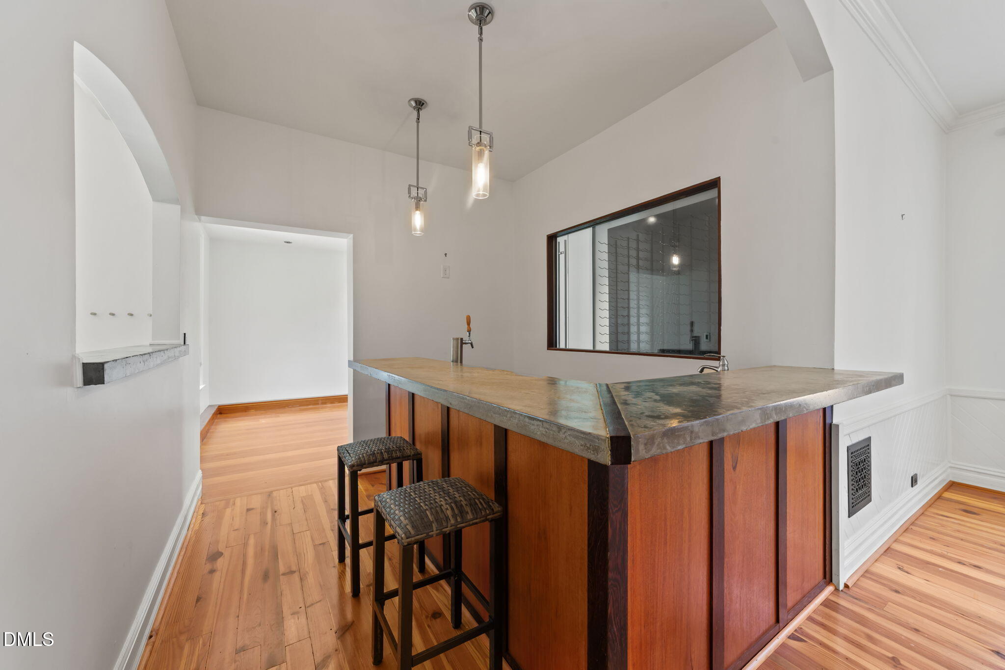 511 Oakwood Avenue Raleigh, NC 27604 - Photo 25 of 65 -