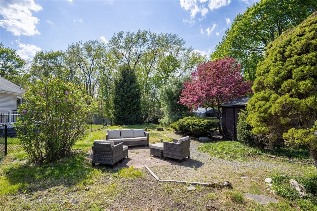 90 Manning Street Hudson, MA 01749 - Photo 28 of 38