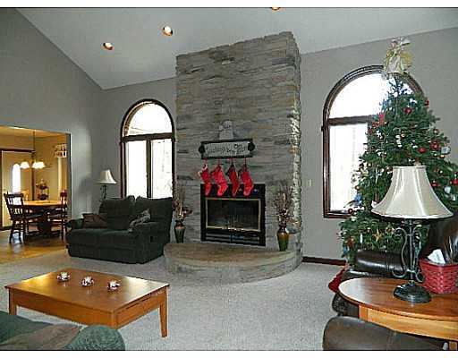 9065 Knouff Road Piqua, OH 45356 - Photo 4 of 24
