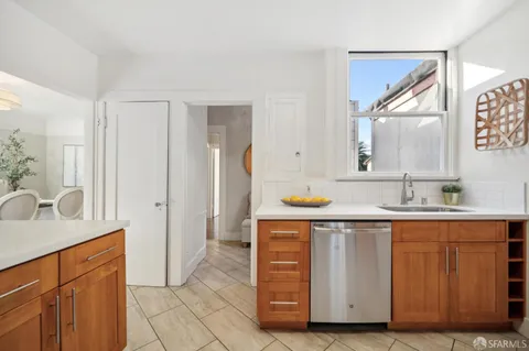 $988,000 | 130 Brazil Avenue, San Francisco, CA 94112