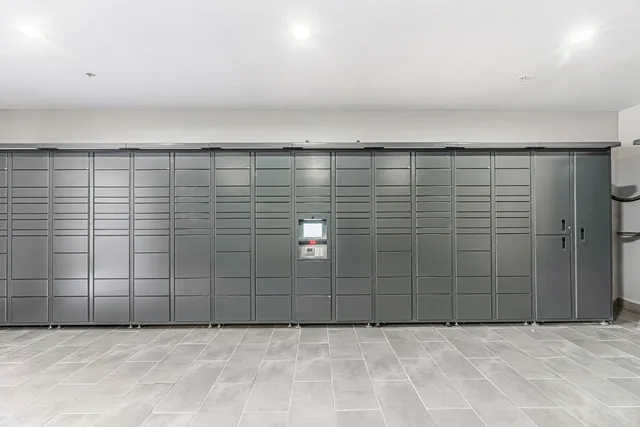 $1,300 | 8877 Lakes At 610 Drive, Unit 248, Houston, TX 77054