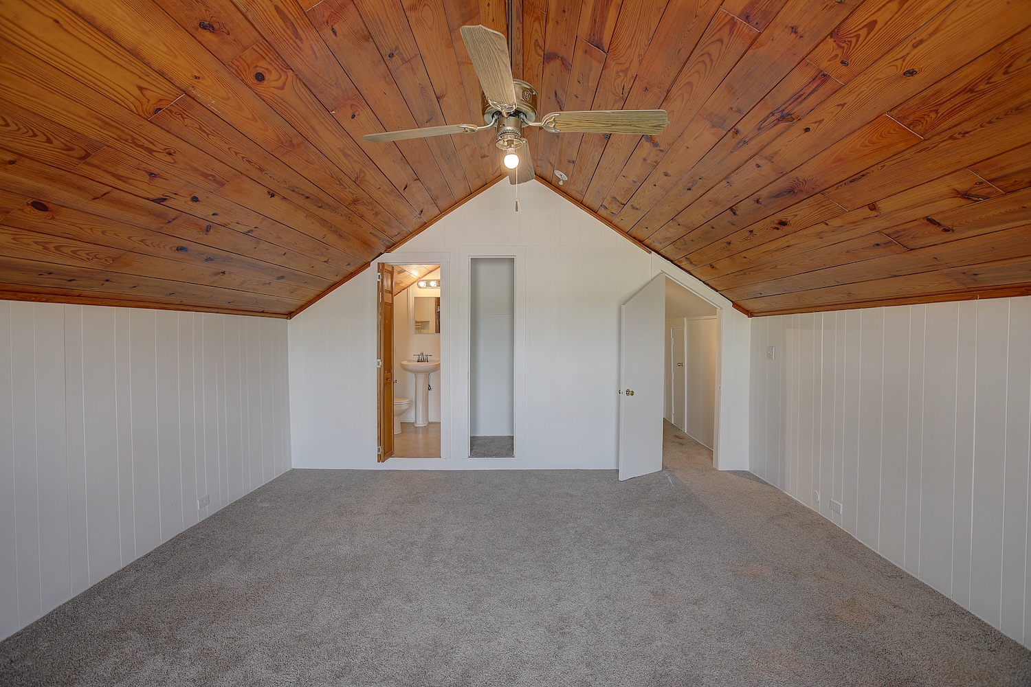 1708 Olive Street Georgetown, TX 78626 - Photo 25 of 40 a view of a livingroom with a ceiling fan
