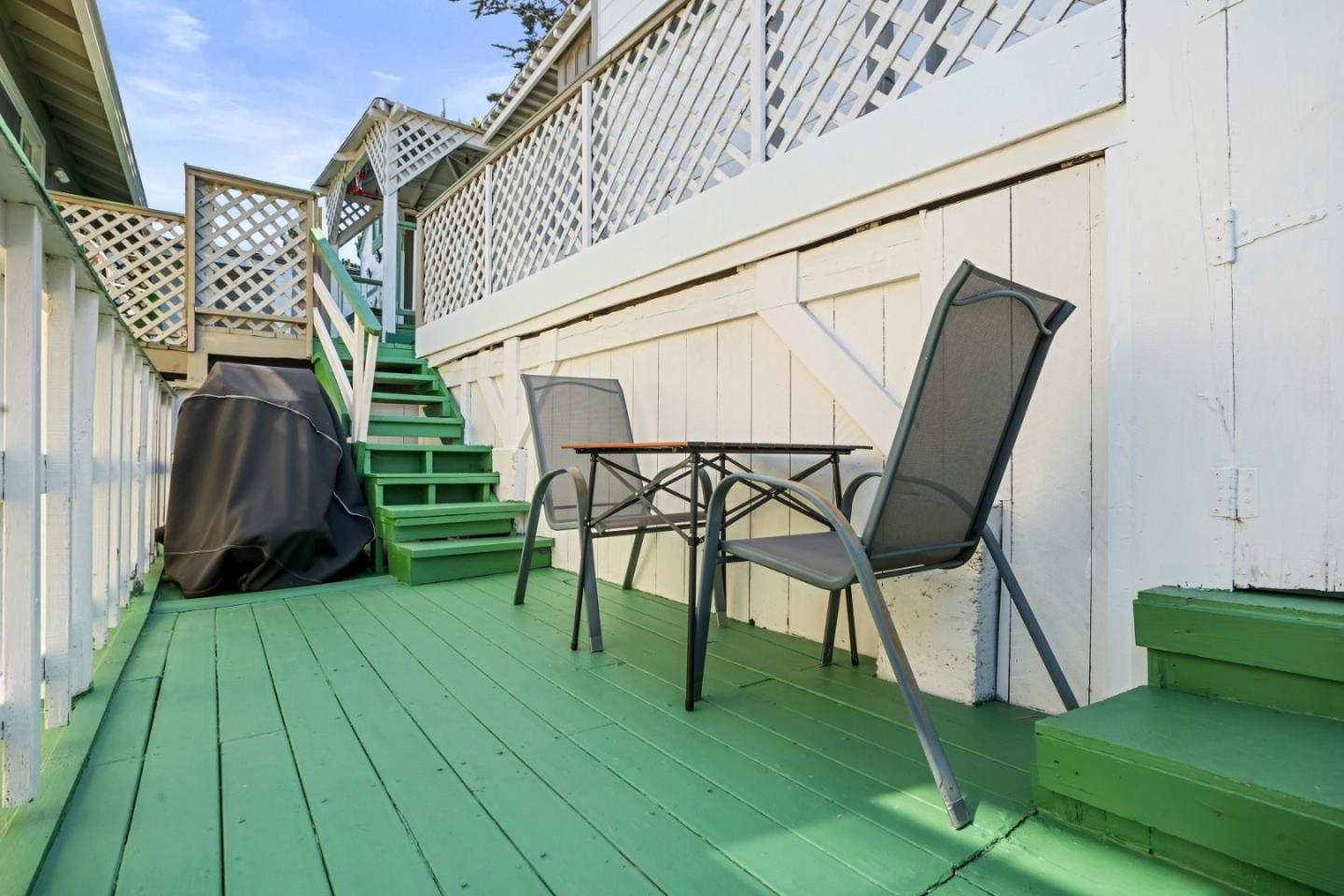 1128 Oddstad Boulevard Pacifica, CA 94044 - Photo 25 of 35 a view of outdoor space and deck