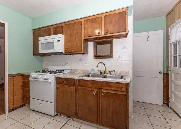 $109,500 | 308 North Stewart Street, Geneseo, IL 61254