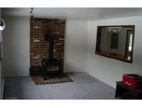 38 A Frost Road, Unit 38 Derry, NH 03038 - Photo 2 of 7